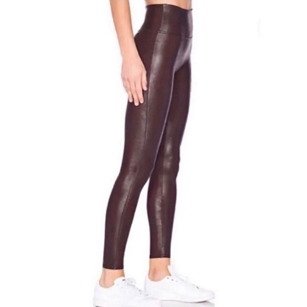 Spanx Burgundy Faux Leather Leggings Size M - Picture 3 of 12